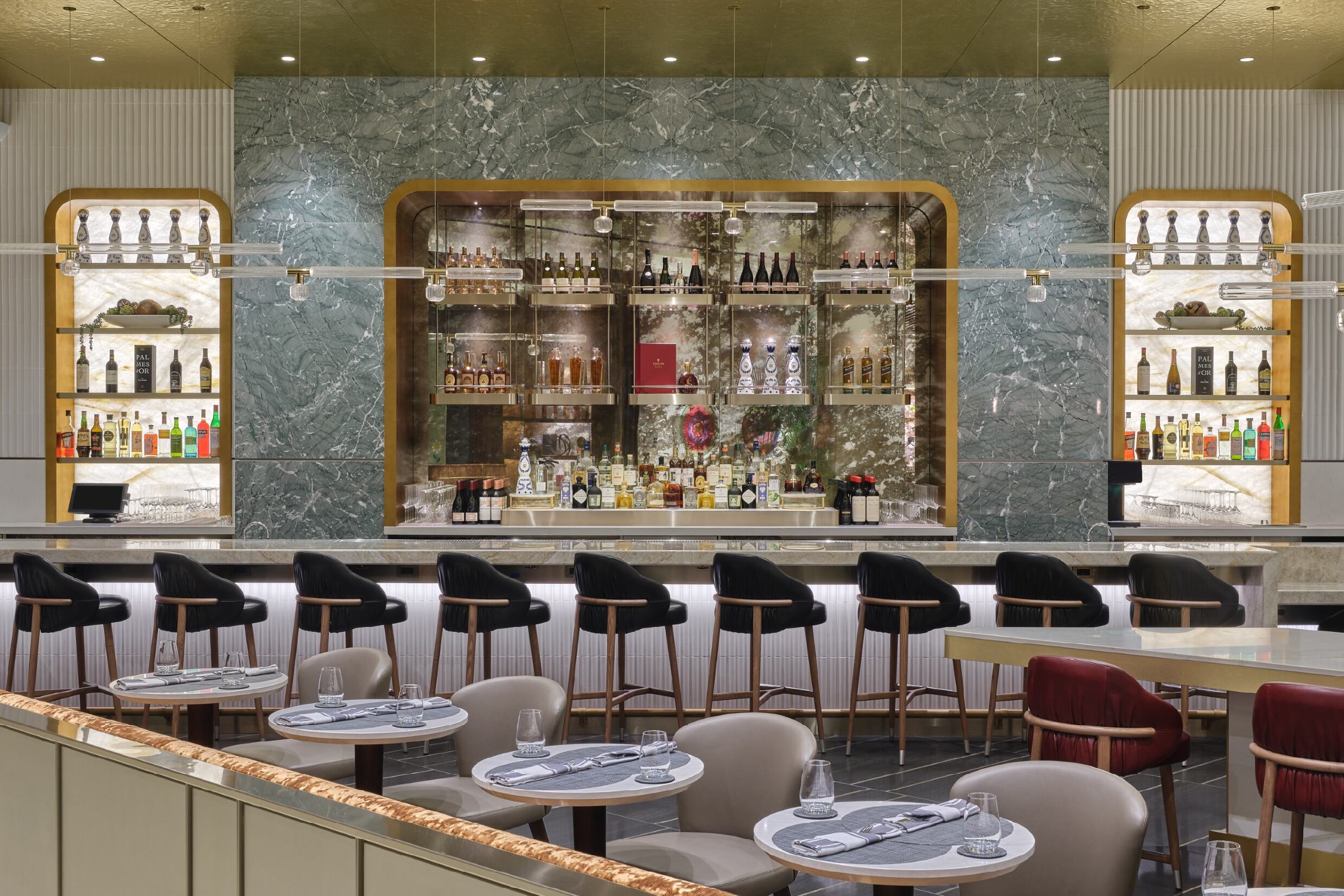 First Look: Delta One Lounge Opens Its Doors at LAX