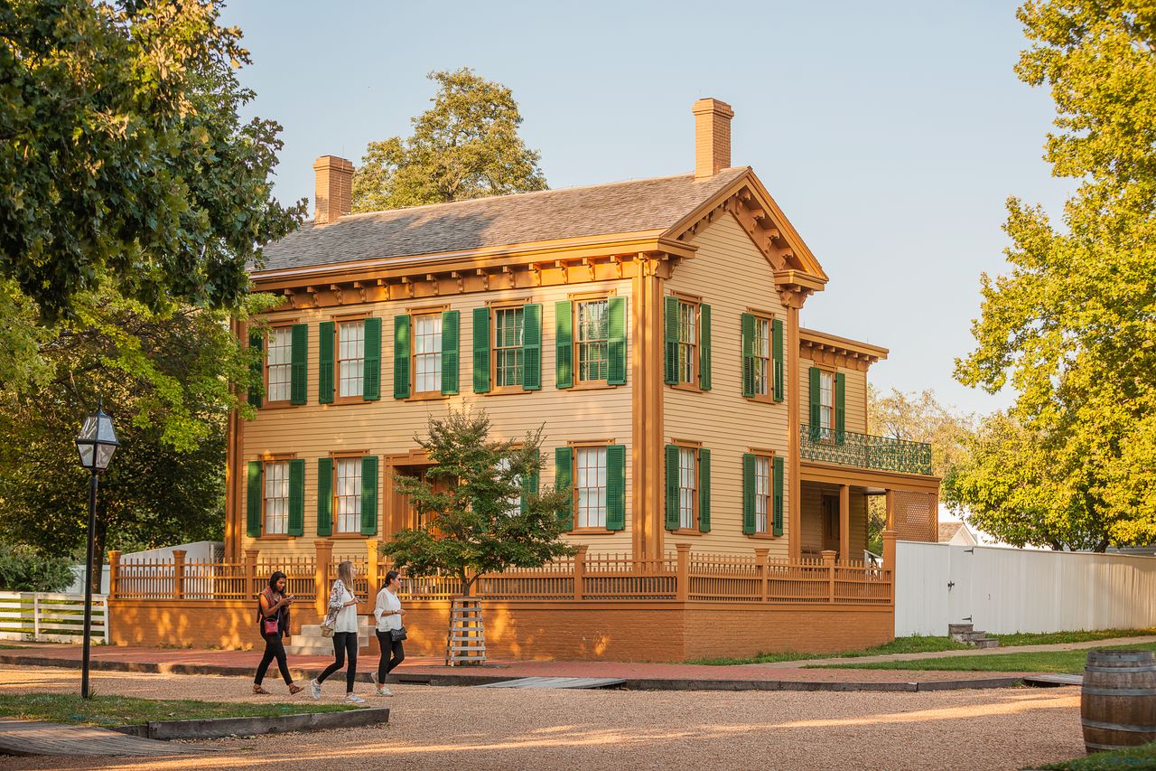 Enjoy Illinois: Day Trips Outside Chicago