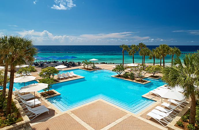 Curaçao Marriott Beach Resort pool
